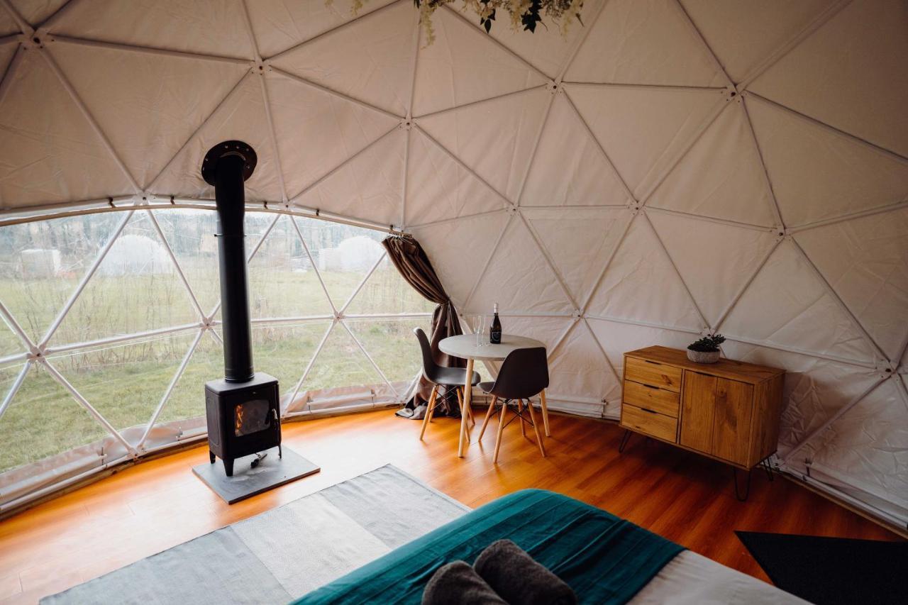 Luxe tent Beavers Retreat Glamping United Kingdom