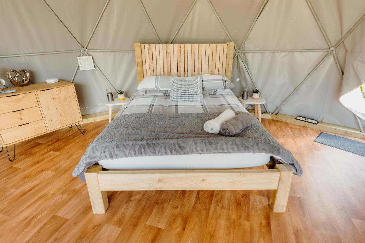 Luxe tent Beavers Retreat Glamping United Kingdom
