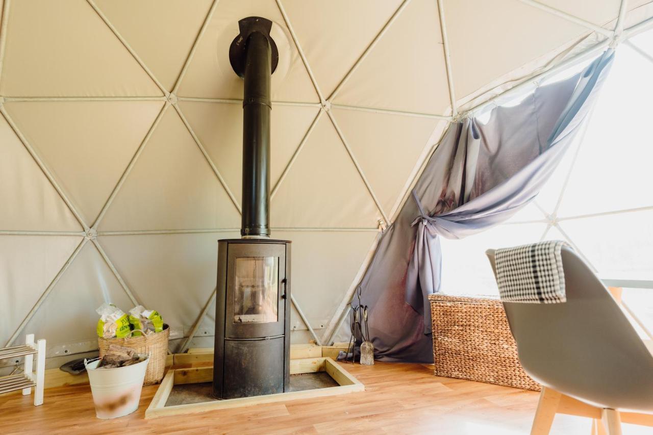 Luxe tent Beavers Retreat Glamping