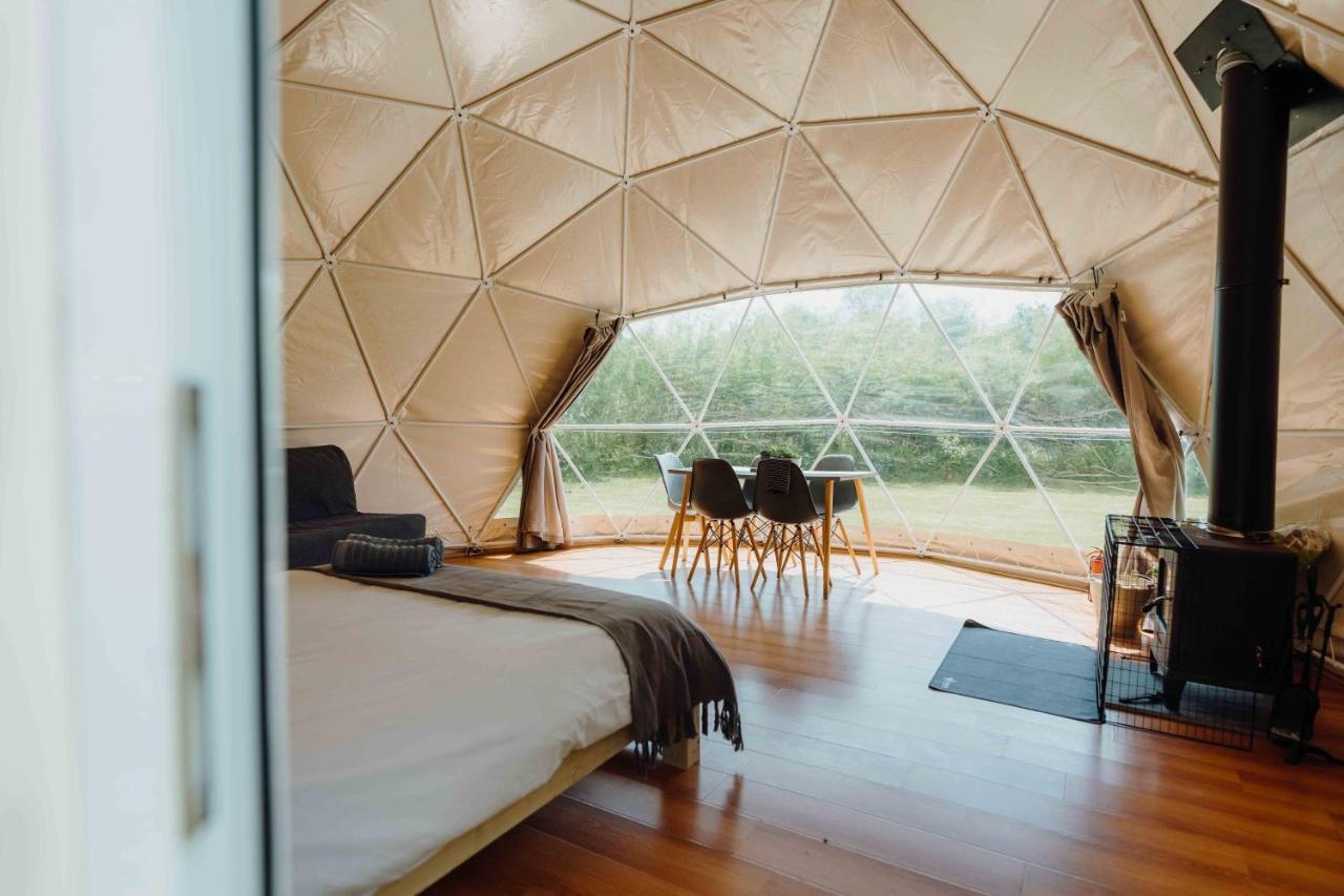 Luxe tent Beavers Retreat Glamping *