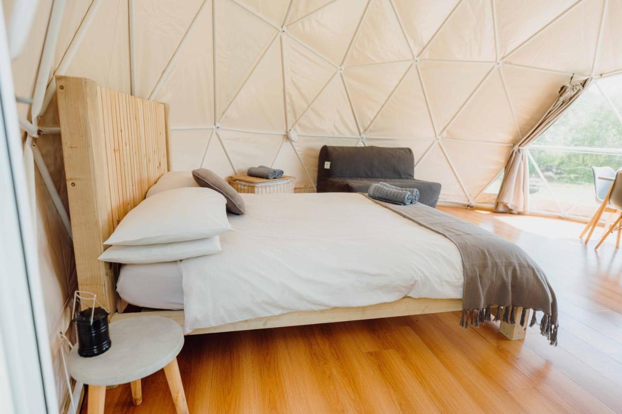 Luxe tent Beavers Retreat Glamping